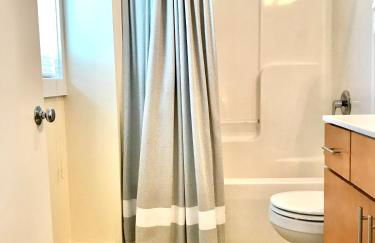 Greensview Apt 2 Bedroom, 2 Bath - Beautiful views! - Foto 13