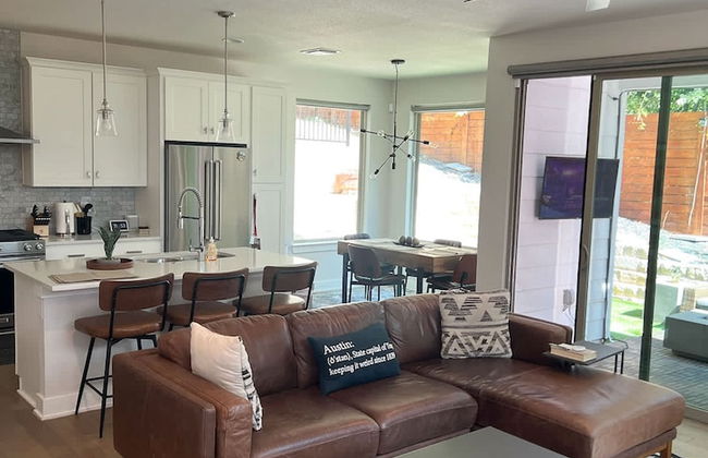 Upstay - Eastside Home w Patio BBQ - Mins to DT - Foto 7