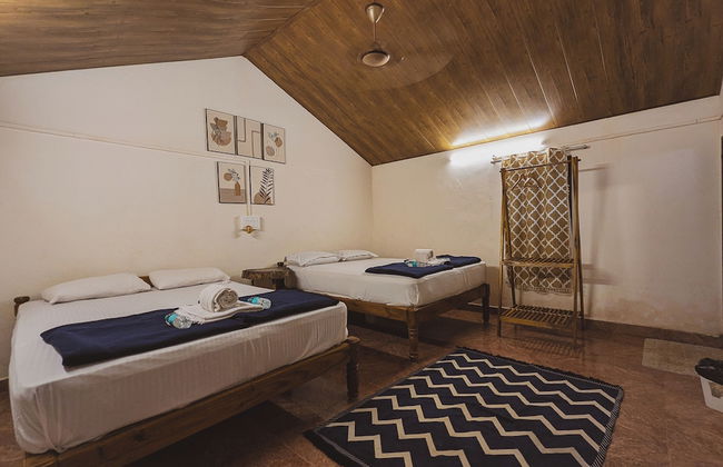 Sunset Cafe Beach Stay - Photo 21