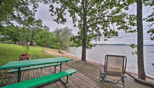 Boat Dock and Fire Pit Sunset Cove Lakefront Gem - Foto 2