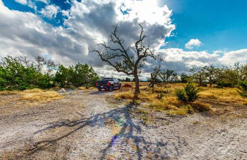 Modern Tiny House in Hill Country with Covered Patio - Foto 20