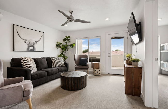 Best Value in St George - Green Valley Getaway - Photo 39