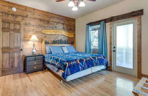 Deck and Sauna Avalon Woods Riverfront Retreat - Foto 17