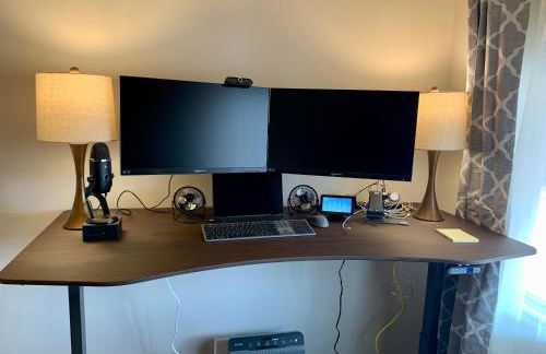 Stunning 3,400 sq ft Lake House w Boat Dock, Sauna, Steam Shower, and More - Foto 21