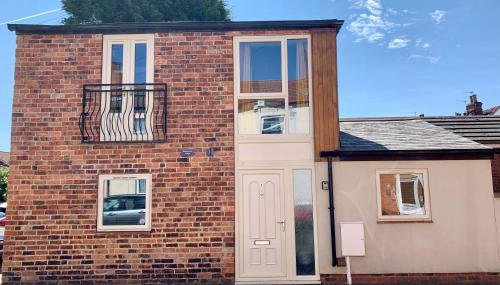 Detached one bedroom house near to castle and cathedral - Foto 2