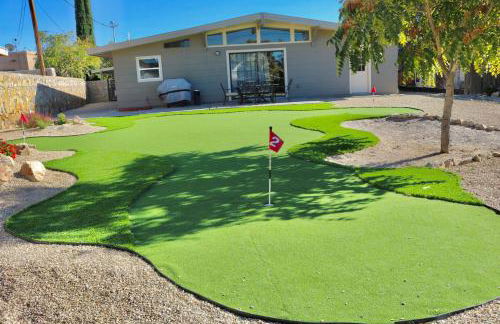 Modern Mini Golf Oasis - Foto 57