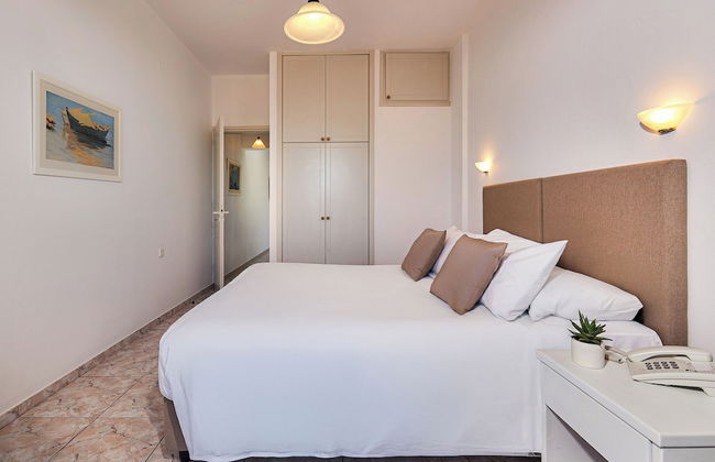 Ilios Suites - Foto 2