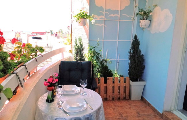 Near Lake, With View, Center - Photo 8