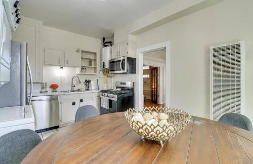 2 Mi to Old Town ABQ East Downtown Triplex Unit - Photo 10