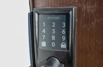 Luxury 3BR3BA TWO KING BEDS Fast WiFi, Free Parking, 5mins-Liberty University & Airport LYH great for Families, Business Travel or Weddings guest - Foto 25