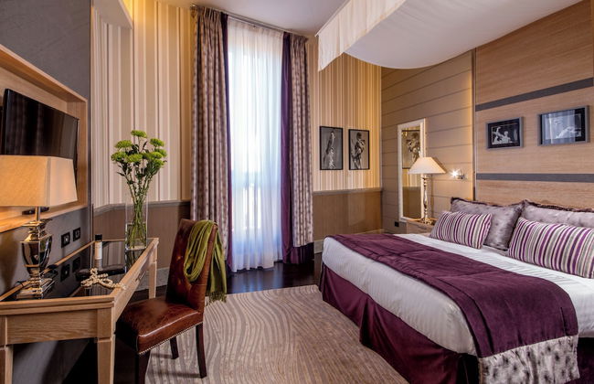 The Inn at the Spanish Steps - Photo 26