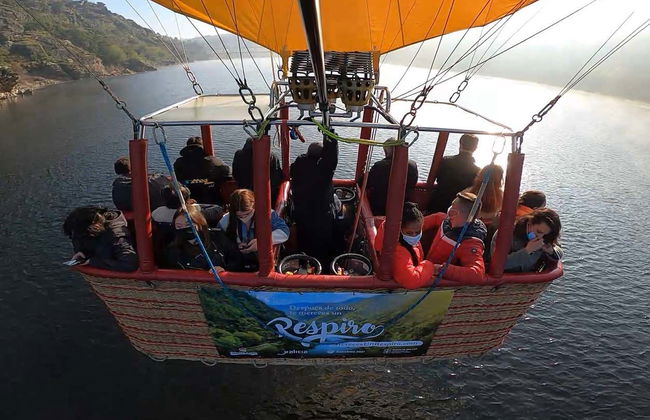 Hot Air Balloon Ride over Ribeira Sacra - Photo 6