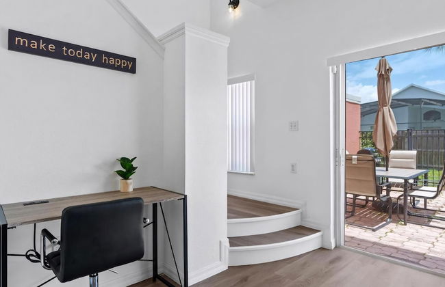 Amazing 3BR 2BA Townhome With Lake View at Terra Verde! - Foto 32