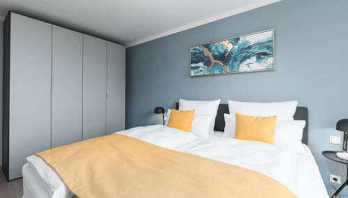 DELUXE APARTMENT 2 Schlafzimmer - Aufzug - kostenlos Parken - Balkon - Messe Flughafen - Foto 3, wardrobe