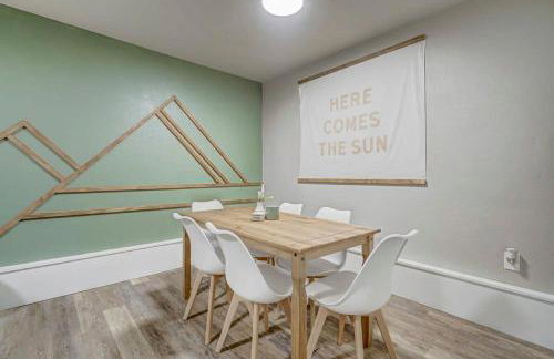 Institute Bliss! Newly Remodeled Family Home! - Foto 18