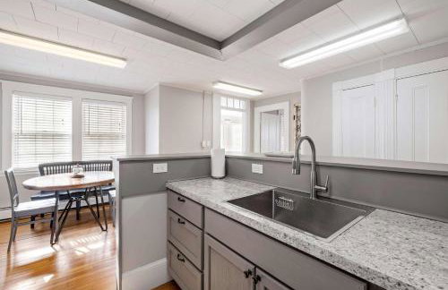 Exeter -1st Floor Large Furnished Two Bed One Bath - Foto 41