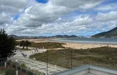 Lujosa casa en primera línea playa increibles vistas mar - Photo 16