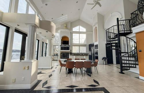 Crystal Palm Lakefront Luxury Home 6 Bed and 5 Bath - Foto 6