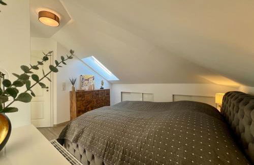 Einzigartiger Ausblick & Ruhe - trotzdem zentral - Foto 16