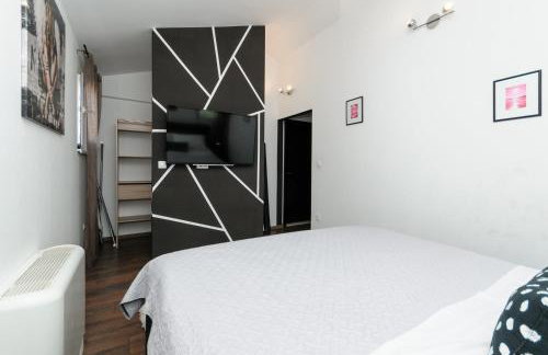 Villa Marta Luxury House with Heated Pool - Foto 32