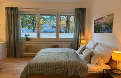 NOOQA Duisburg - Living Collection - Parkplatz, Smart TV, Küche, voll ausgestattet - Photo 20