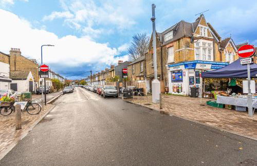 Cottage Flat 2BD Leyton Near Central Line - Sleeps 10 - Foto 15