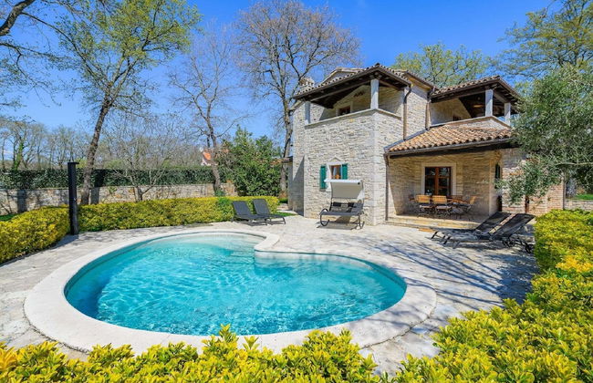 Beautiful Stone Villa in Tinjan With Swimming Pool - Foto 14