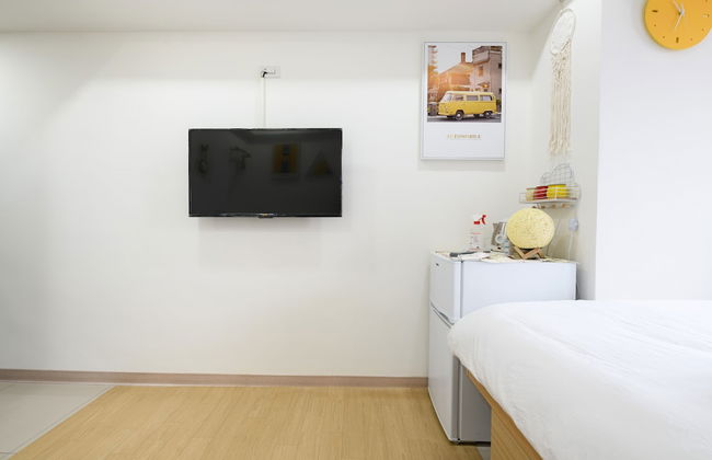 Blue sky Taipei - Photo 66