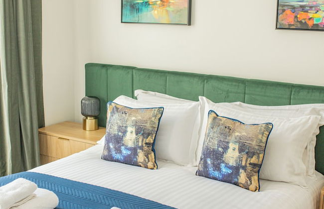 Charles Hope Salisbury Centre - Photo 1