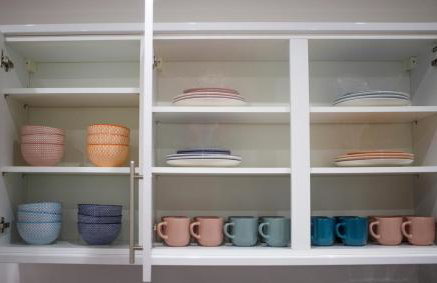 6 BR 3 Bath Spacious Tudor House & Free Parking - Foto 19