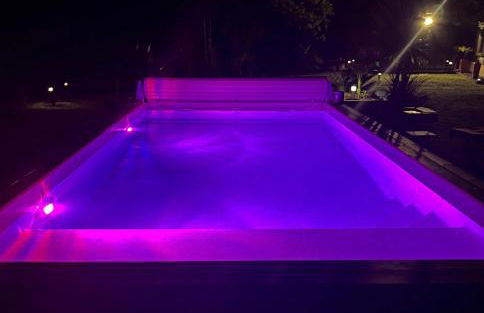 House de la Canopée, Swimming pool, Lake, Forest, large garden and WIFI - Foto 18