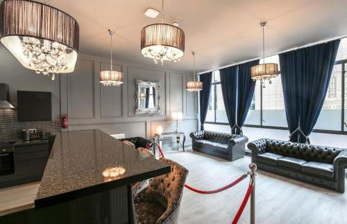 The V.I.P Suite - Sleeps 24! Best for large groups - Foto 1