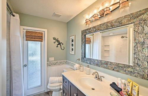 Canal Waterfront Home with Private Pool and Dock! - Foto 18