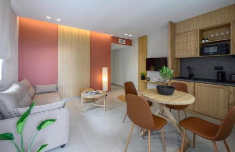 Evelio Living - Photo 22