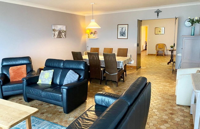 Apartment in Nieuwpoort With sea Beach - Photo 10