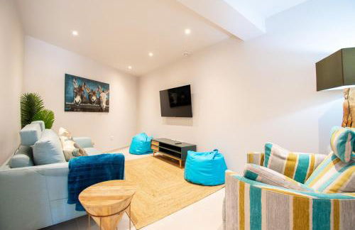 Casa Ella - Beautifully Renovated Townhouse Walkin - Foto 80