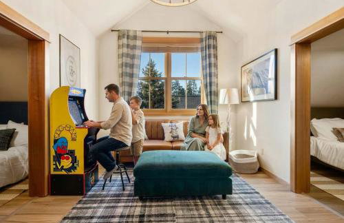 New Build Walk to Sisters Arcade Peloton Fire Pit - Foto 7