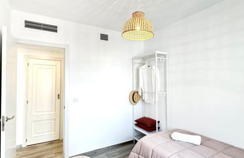 NUEVO, a 90 metros de la playa y con vistas al mar - Foto 29