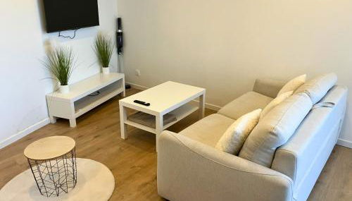 Beau T2 moderne et calme - gare & centre - idéal pro-couple-famille - Foto 2