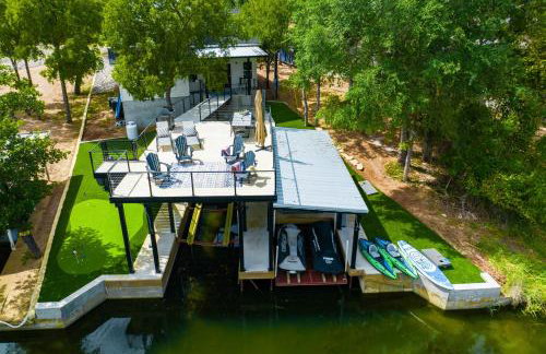 Pet-Friendly Lake LBJ Retreat with Deck and Hot Tub! - Foto 35