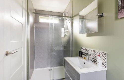 Cosy and modern 1 bedroom garden house - very dog friendly! - Photo 9