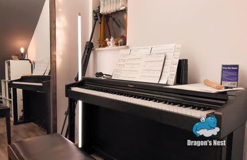 Dragon’s Nest: Cozy & modern attic loft Nuremberg - Foto 8