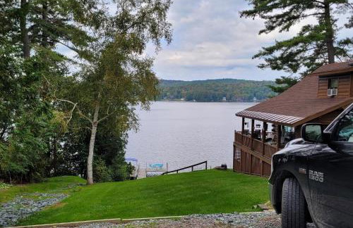 Lake Bomoseen Log Cabin - Foto 41