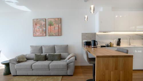 CasaNova by LovelyStay - Photo 4, stove, toaster