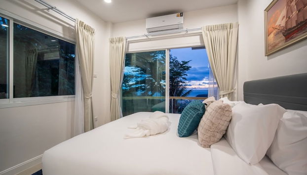 Ocean View 4BR Pool Villa KataBB Seaview - Foto 3, Habitación