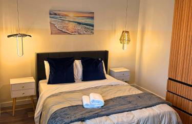 Luxury RiverFront By Renzzi - Photo 31