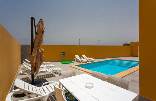 Mariposas Home Pool - Foto 27