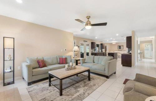 Surfside Beach House - Gorgeous Canal Front Home - Heated Pool & Boat Dock - Foto 11