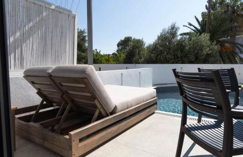 SKYROS BLUE SUITES - Photo 10