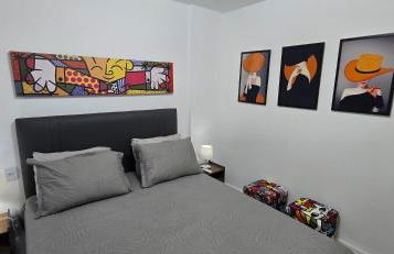 SUPER FLAT 180 graus em Angra dos Reis , Frente Mar na Marina Piratas com estacionamento - Foto 55